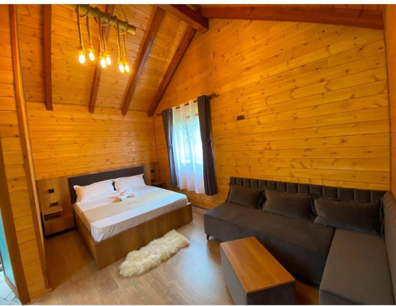 Vermosh Peraj Guesthouse מראה חיצוני תמונה